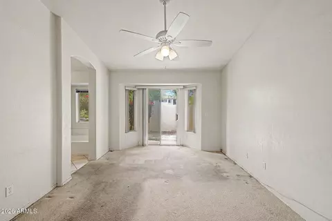 5027 E Vaughn Dr, Phoenix, AZ 85044 photo 14