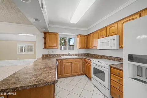 3401 E Carol Cir, Phoenix, AZ 85028 photo 19