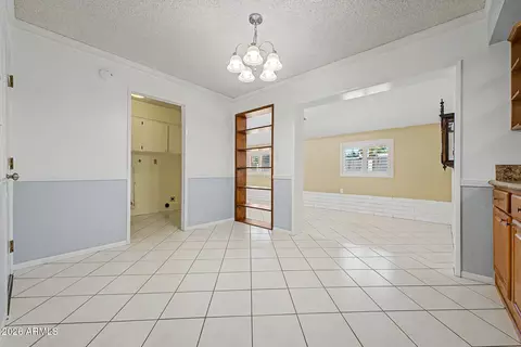 3401 E Carol Cir, Phoenix, AZ 85028 photo 9