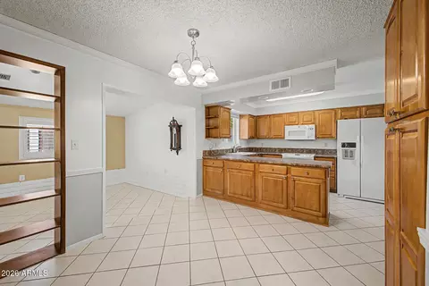 3401 E Carol Cir, Phoenix, AZ 85028 photo 17
