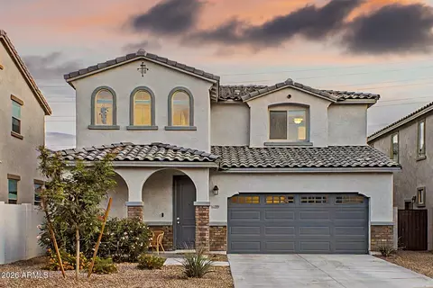 8609 E Posada Ave, Mesa, AZ 85212