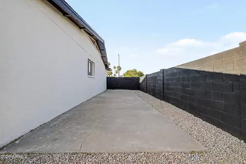Exterior - 3235 E Larkspur Dr, Phoenix, AZ 85032 photo 7 of 8
