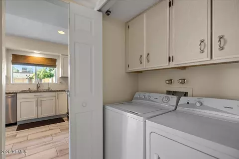 1019 E Wagon Wheel Dr, Phoenix, AZ 85020 photo 31