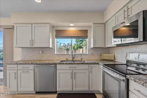 1019 E Wagon Wheel Dr, Phoenix, AZ 85020 photo 22