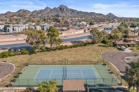 1019 E Wagon Wheel Dr, Phoenix, AZ 85020 photo 4