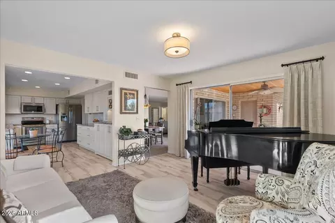 1019 E Wagon Wheel Dr, Phoenix, AZ 85020 photo 17