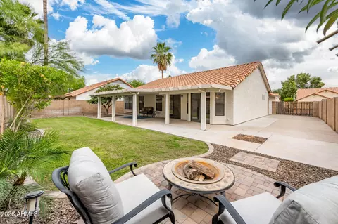Exterior - 1133 Encinas Ave, Gilbert, AZ 85234 photo 2 of 3