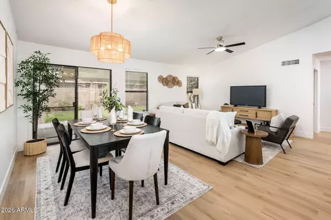 Dining - 1133 Encinas Ave, Gilbert, AZ 85234 photo 1 of 2