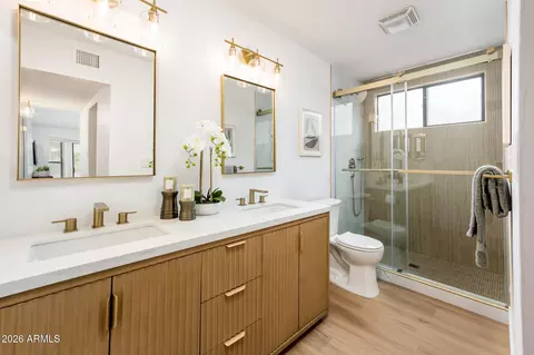 Bath - 1133 Encinas Ave, Gilbert, AZ 85234 photo 1 of 2