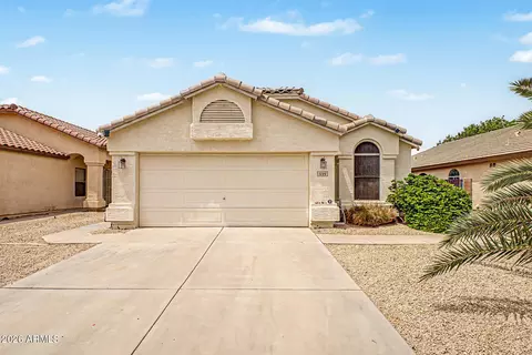 1094 S Sierra St, Gilbert, AZ 85296