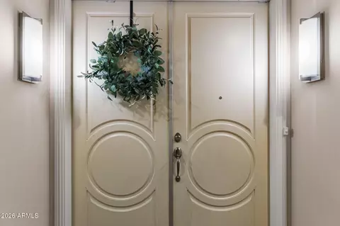 3801 N Goldwater Blvd #204, Scottsdale, AZ 85251