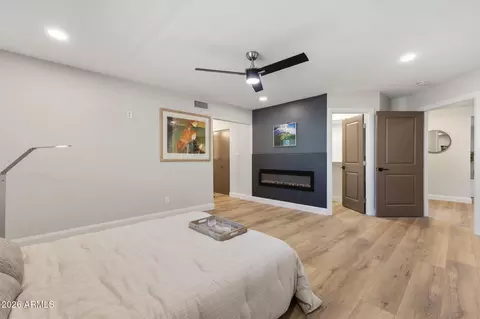 Bedroom - 2901 E Las Rocas Dr, Phoenix, AZ 85028 photo 1 of 2