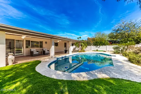 Exterior - 2901 E Las Rocas Dr, Phoenix, AZ 85028 photo 1 of 8