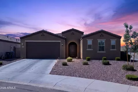 Exterior - 2439 W Pecan Rd, Phoenix, AZ 85041 photo 9 of 9