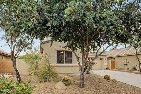 Exterior - 2952 E Shady Spring Trl, Phoenix, AZ 85024 photo 4 of 12