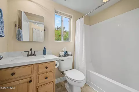 Bath - 2952 E Shady Spring Trl, Phoenix, AZ 85024 photo 3 of 4