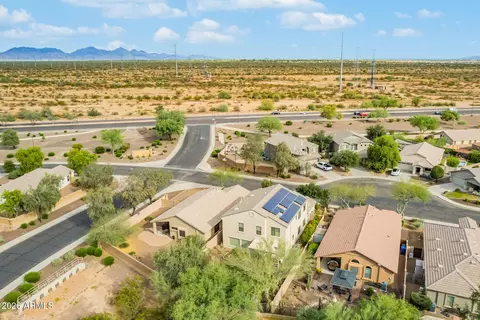 View/Area - 2952 E Shady Spring Trl, Phoenix, AZ 85024 photo 8 of 10