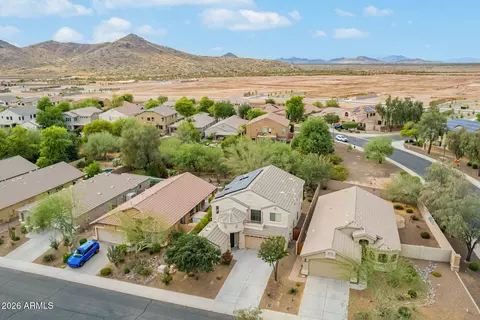 View/Area - 2952 E Shady Spring Trl, Phoenix, AZ 85024 photo 2 of 10
