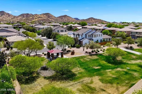 View/Area - 2346 W Dewdrop Trl, Phoenix, AZ 85085 photo 2 of 4