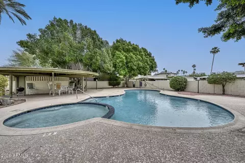 Exterior - 6035 N 10th Pl, Phoenix, AZ 85014 photo 11 of 11