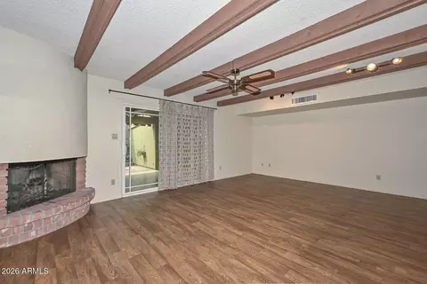 Living - 6035 N 10th Pl, Phoenix, AZ 85014 photo 7 of 8