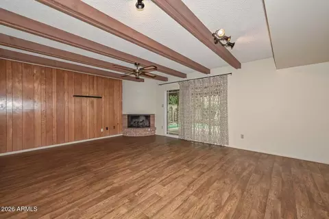 Living - 6035 N 10th Pl, Phoenix, AZ 85014 photo 6 of 8