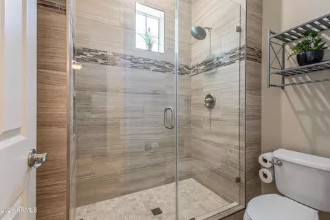 Bath - 1502 E Gemini Pl, Chandler, AZ 85249 photo 6 of 7
