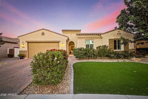 2369 N 156th Dr, Goodyear, AZ 85395