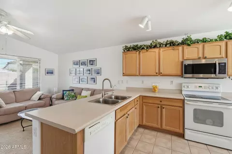Kitchen - 3004 E Firestone Dr, Chandler, AZ 85249 photo 1 of 5