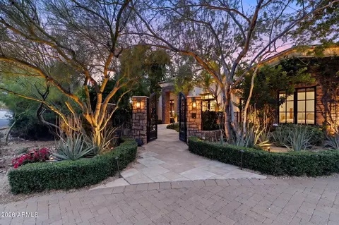 6650 N Hillside Dr, Paradise Valley, AZ 85253