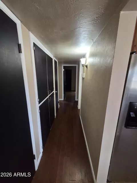 Entry Way - 101 E Monte Way, Phoenix, AZ 85042 photo 1 of 2