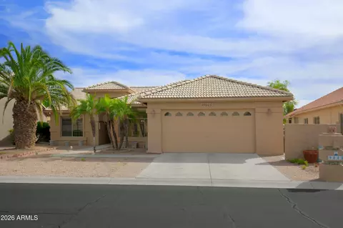 9043 E Coopers Hawk Dr, Sun Lakes, AZ 85248
