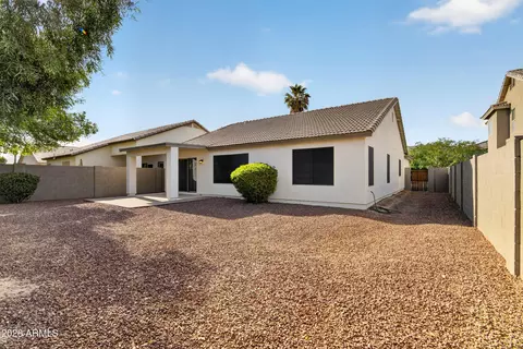Exterior - 1715 E Branham Ln, Phoenix, AZ 85042 photo 8 of 11