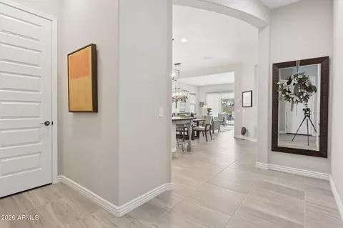 3221 E Los Gatos Dr, Phoenix, AZ 85050 photo 4