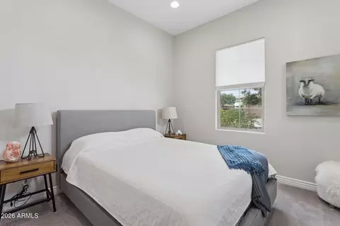 3221 E Los Gatos Dr, Phoenix, AZ 85050 photo 26