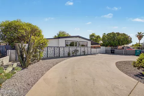 7627 E Garnet Ave, Mesa, AZ 85209 photo 3