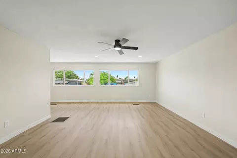 7627 E Garnet Ave, Mesa, AZ 85209 photo 9