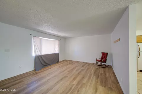 Living - 650 N Rennick Dr, Apache Junction, AZ 85120 photo 4 of 6