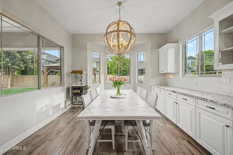 Dining - 2943 E Bloomfield Pkwy, Gilbert, AZ 85296 photo 3 of 3