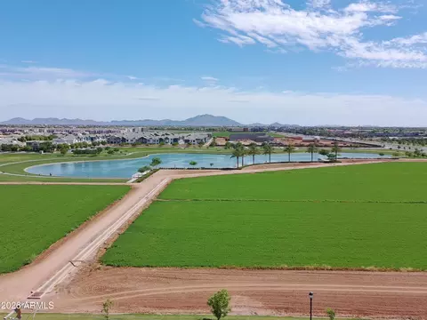 View/Area - 2943 E Bloomfield Pkwy, Gilbert, AZ 85296 photo 11 of 14