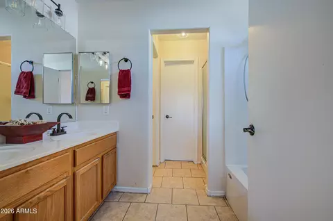 Bath - 1757 W Ray Ln, Apache Junction, AZ 85120 photo 7 of 7
