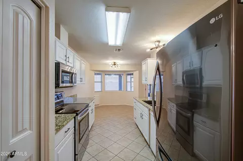 Kitchen - 1757 W Ray Ln, Apache Junction, AZ 85120 photo 5 of 5