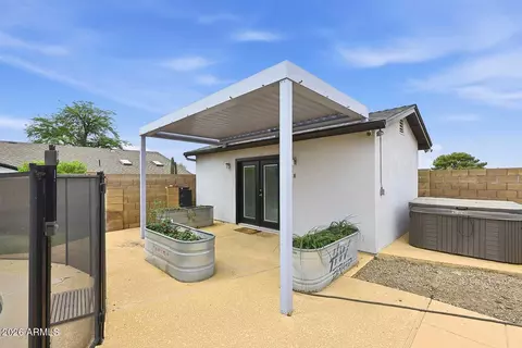 Exterior - 1037 E Acoma Dr, Phoenix, AZ 85022 photo 10 of 11