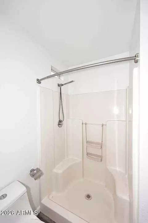 Bath - 1037 E Acoma Dr, Phoenix, AZ 85022 photo 8 of 8