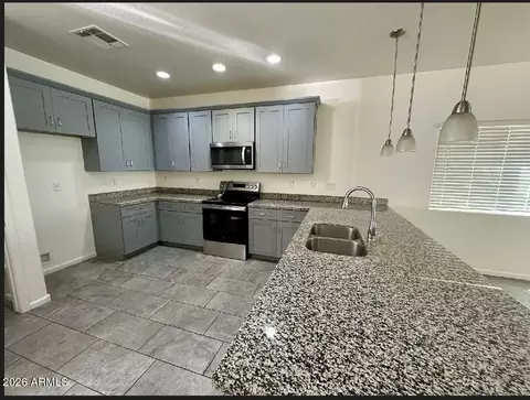 1713 W Pollack St, Phoenix, AZ 85041
