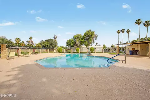 Exterior - 1949 E Del Sur Dr, Tempe, AZ 85283 photo 9 of 9