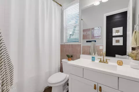 Bath - 3516 E Pinto Dr, Gilbert, AZ 85296 photo 1 of 3