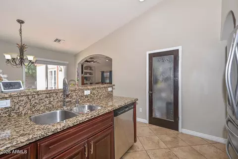 3737 W Crocus Dr, Phoenix, AZ 85053 photo 19
