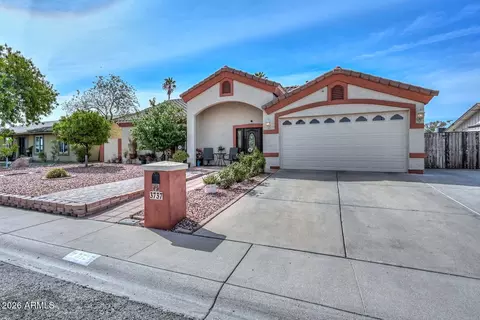 3737 W Crocus Dr, Phoenix, AZ 85053 photo 3