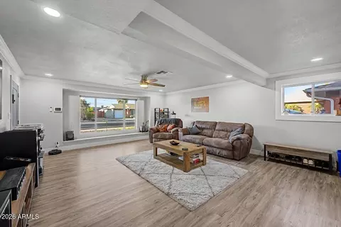 Living - 3925 W Krall St, Phoenix, AZ 85019 photo 1 of 1